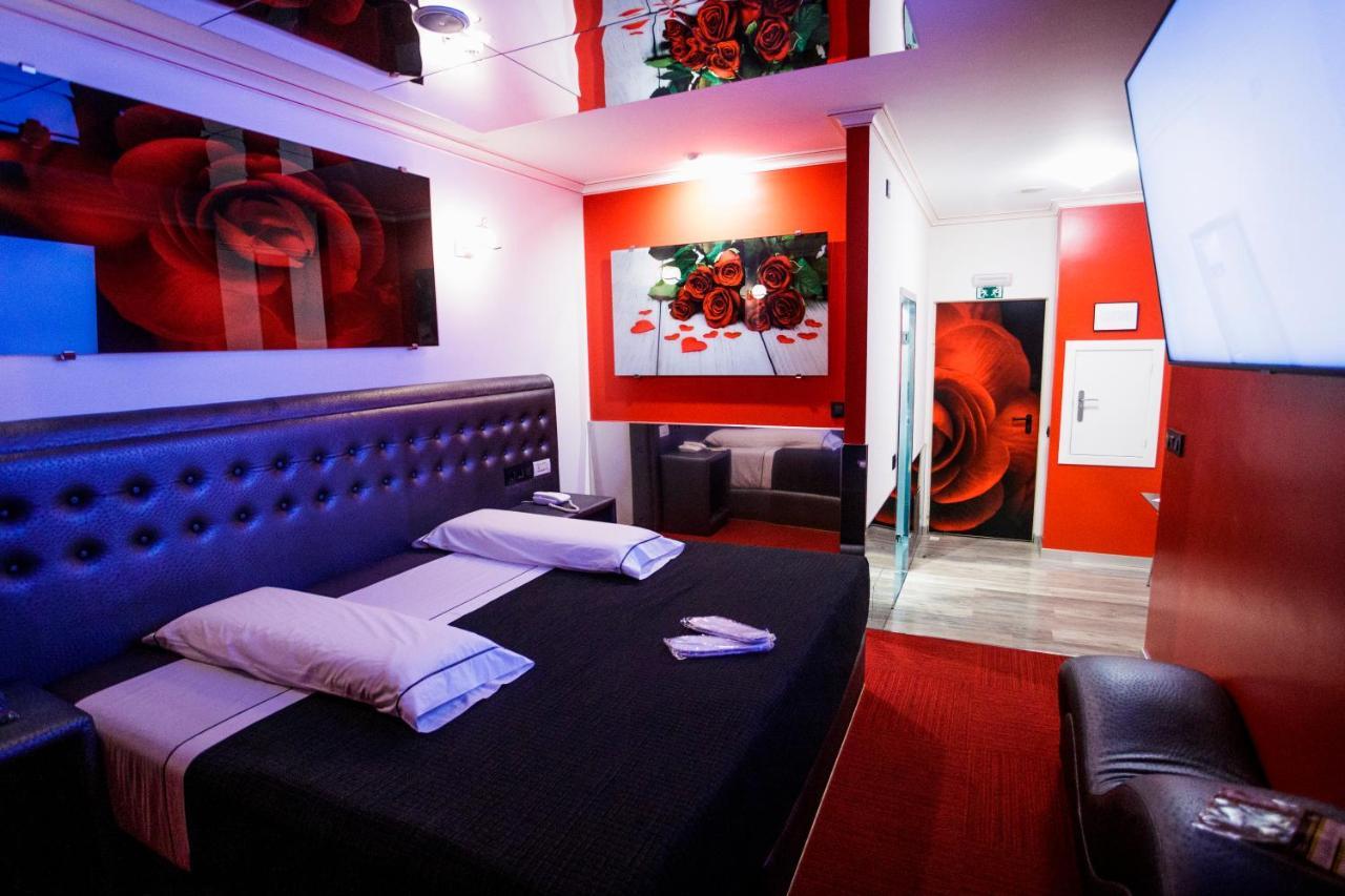 Motel Venus Santiago Santa María Eksteriør billede